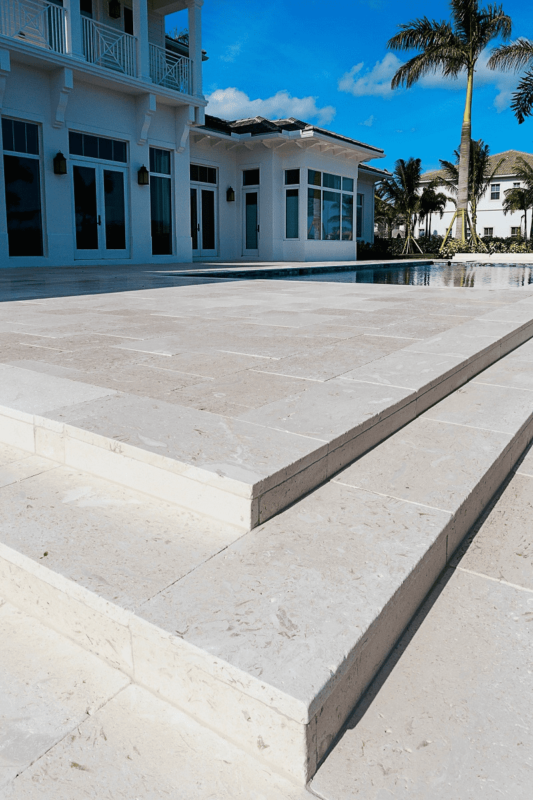 White Paving with a shell effect on step treads